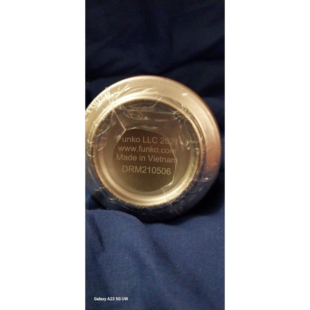 Funko Soda Webstor – Factory Sealed Case of 6 – Limited 5,000 – Guaranteed Chase - Picture 8 of 10